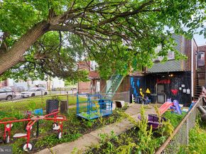 7221 W Passyunk Avenue, Philadelphia PA 19142