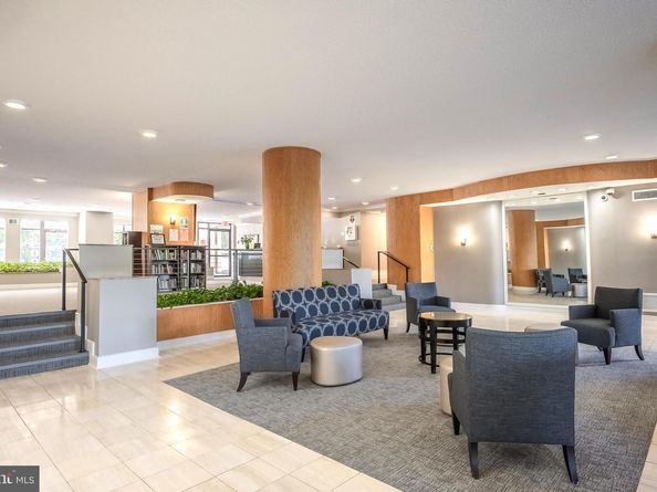 2500 N Van Dorn Street 912, Alexandria VA 22302