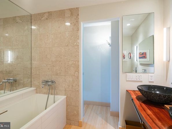202 W Rittenhouse Square 270304, Philadelphia PA 19103