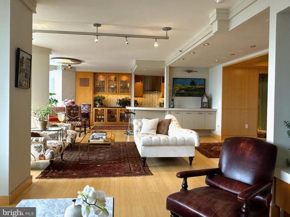 202 W Rittenhouse Square 270304, Philadelphia PA 19103