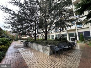 604 S Washington Square 1313, Philadelphia PA 19106