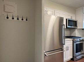 604 S Washington Square 1313, Philadelphia PA 19106