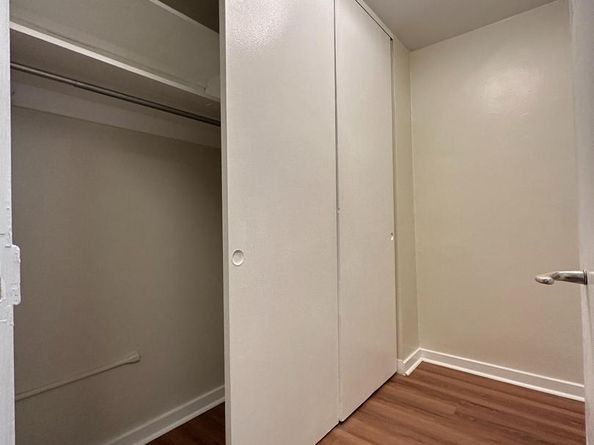 604 S Washington Square 1313, Philadelphia PA 19106