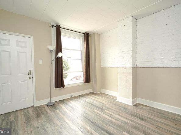 1847 E Harold Street, Philadelphia PA 19125
