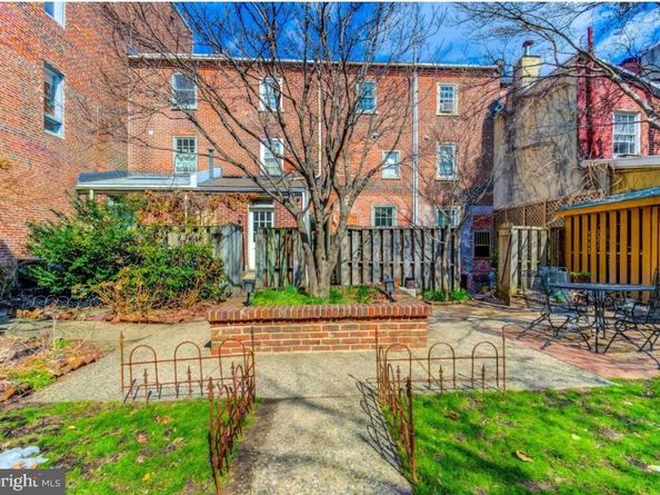 224 Monroe Street C, Philadelphia PA 19147