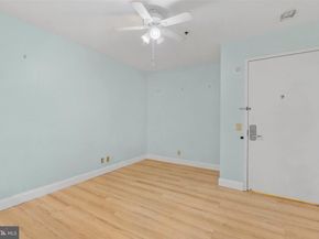 1100 Vine Street 1403, Philadelphia PA 19107