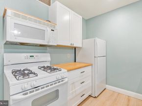 1100 Vine Street 1403, Philadelphia PA 19107