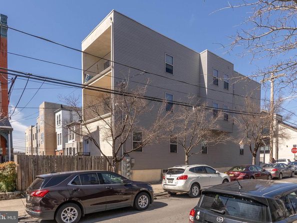 4032 Baring Street, Philadelphia PA 19104