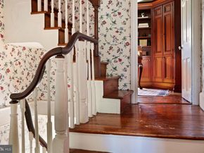 1566 Woodside Road, Yardley PA 19067