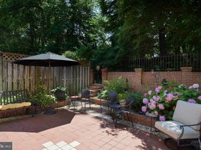 2712 Unicorn Lane NW, Washington DC 20015