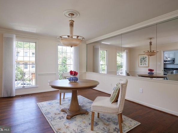 2712 Unicorn Lane NW, Washington DC 20015