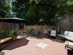 2712 Unicorn Lane NW, Washington DC 20015