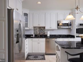 2712 Unicorn Lane NW, Washington DC 20015