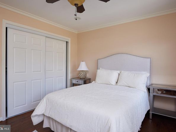 2712 Unicorn Lane NW, Washington DC 20015
