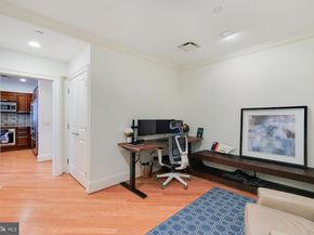 50 S 16TH Street 4208, Philadelphia PA 19102