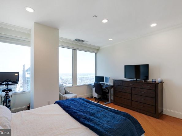 50 S 16TH Street 4208, Philadelphia PA 19102