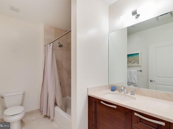 50 S 16TH Street 4208, Philadelphia PA 19102