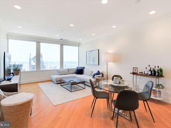 50 S 16TH Street 4208, Philadelphia PA 19102