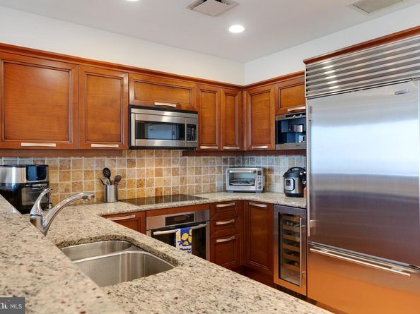 50 S 16TH Street 4208, Philadelphia PA 19102
