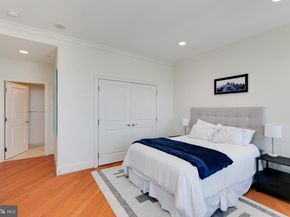 50 S 16TH Street 4208, Philadelphia PA 19102