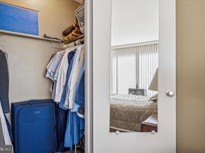 2001 Hamilton Street 1024, Philadelphia PA 19130