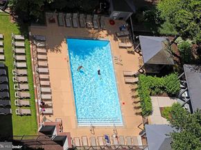 2001 Hamilton Street 1024, Philadelphia PA 19130