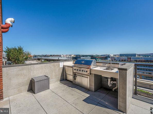 1211 Van Street SE 309, Washington DC 20003