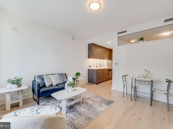 1211 Van Street SE 309, Washington DC 20003