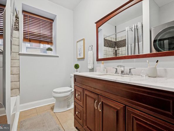 1215 N Randolph Street 1, Philadelphia PA 19122