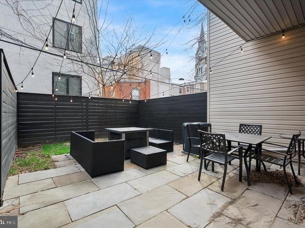 1215 N Randolph Street 1, Philadelphia PA 19122