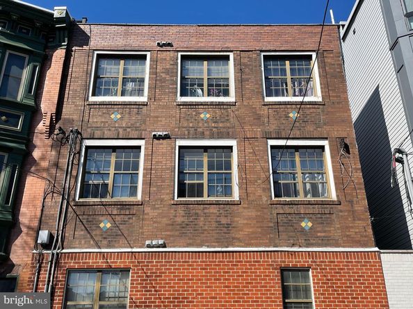 610 S American Street, Philadelphia PA 19147