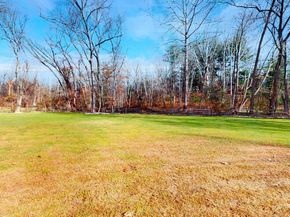 901 Crum Creek, Broomall PA 19008