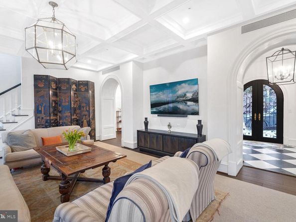 4825 Dexter Terrace NW, Washington DC 20007