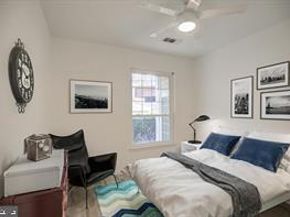 1521 Spring Gate Drive 10102, Mclean VA 22102