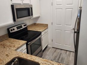 1521 Spring Gate Drive 10102, Mclean VA 22102