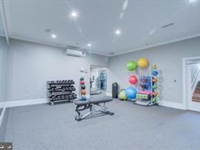 1521 Spring Gate Drive 10102, Mclean VA 22102