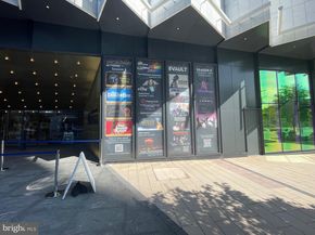 1521 Spring Gate Drive 10102, Mclean VA 22102