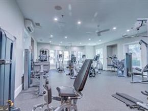 1521 Spring Gate Drive 10102, Mclean VA 22102