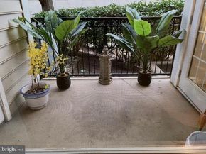 1521 Spring Gate Drive 10102, Mclean VA 22102