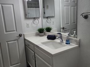 1521 Spring Gate Drive 10102, Mclean VA 22102