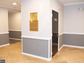 1521 Spring Gate Drive 10102, Mclean VA 22102