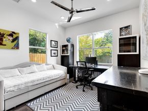 540 NE 10th Ave, Fort Lauderdale FL 33301