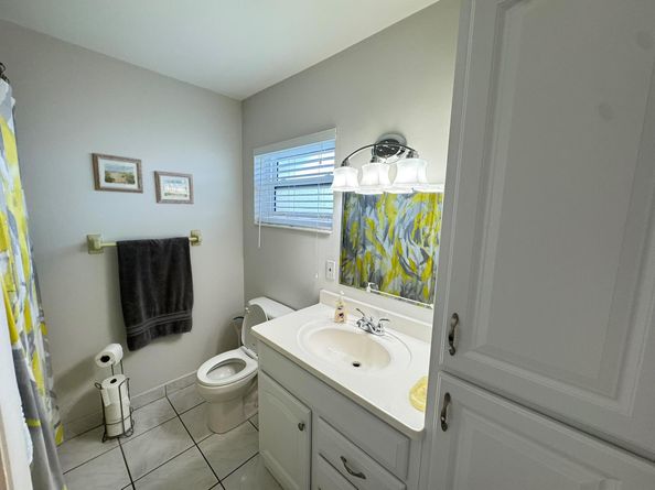 2822 Crosley Drive W E, West Palm Beach FL 33415