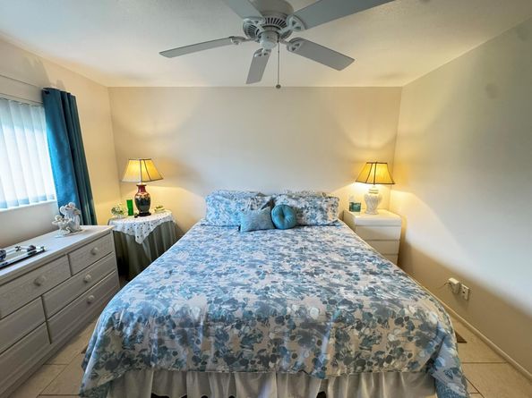 2822 Crosley Drive W E, West Palm Beach FL 33415