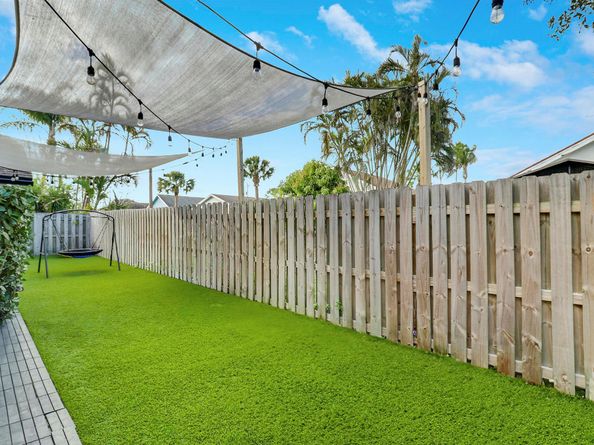 6039 Adams Street, Jupiter FL 33458