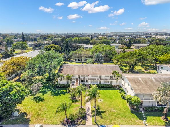 325 Tilford P, Deerfield Beach FL 33442