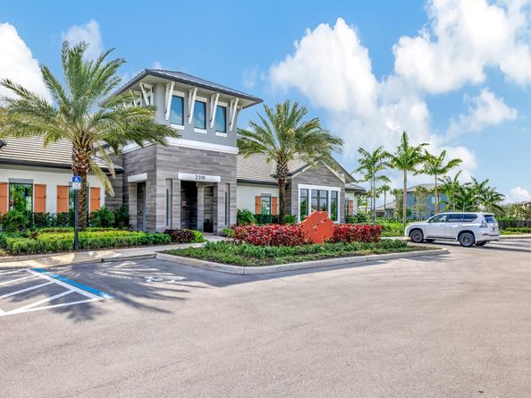 2644 Primrose Pl, Fort Lauderdale FL 33309