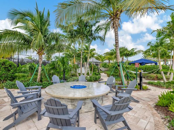 2644 Primrose Pl, Fort Lauderdale FL 33309
