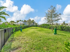 2644 Primrose Pl, Fort Lauderdale FL 33309