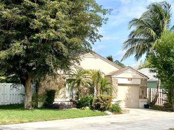 11 Mayfield Way